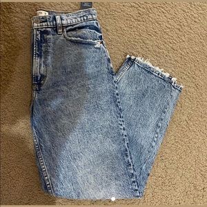 ABERCROMBIE & Fitch 
90s straight leg jeans